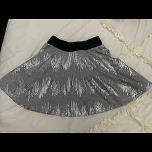 Black belt silver skirt